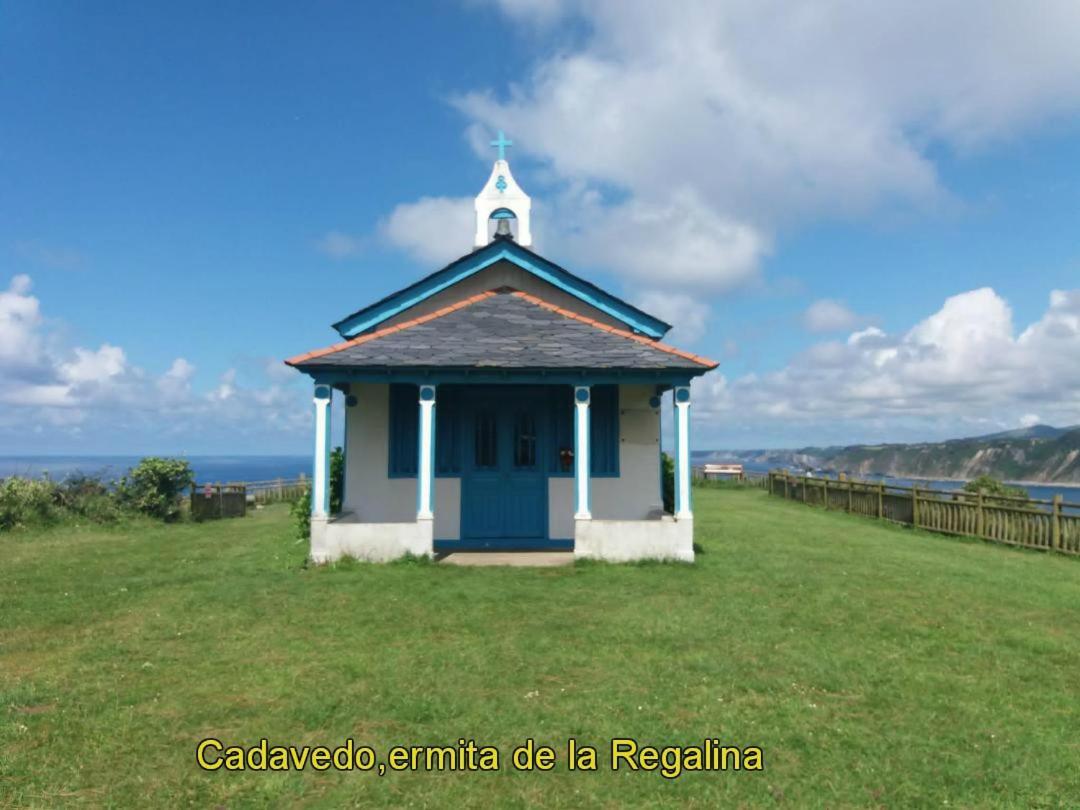 Гостевой дом Casa Manoli Luarca Альмунья Экстерьер фото